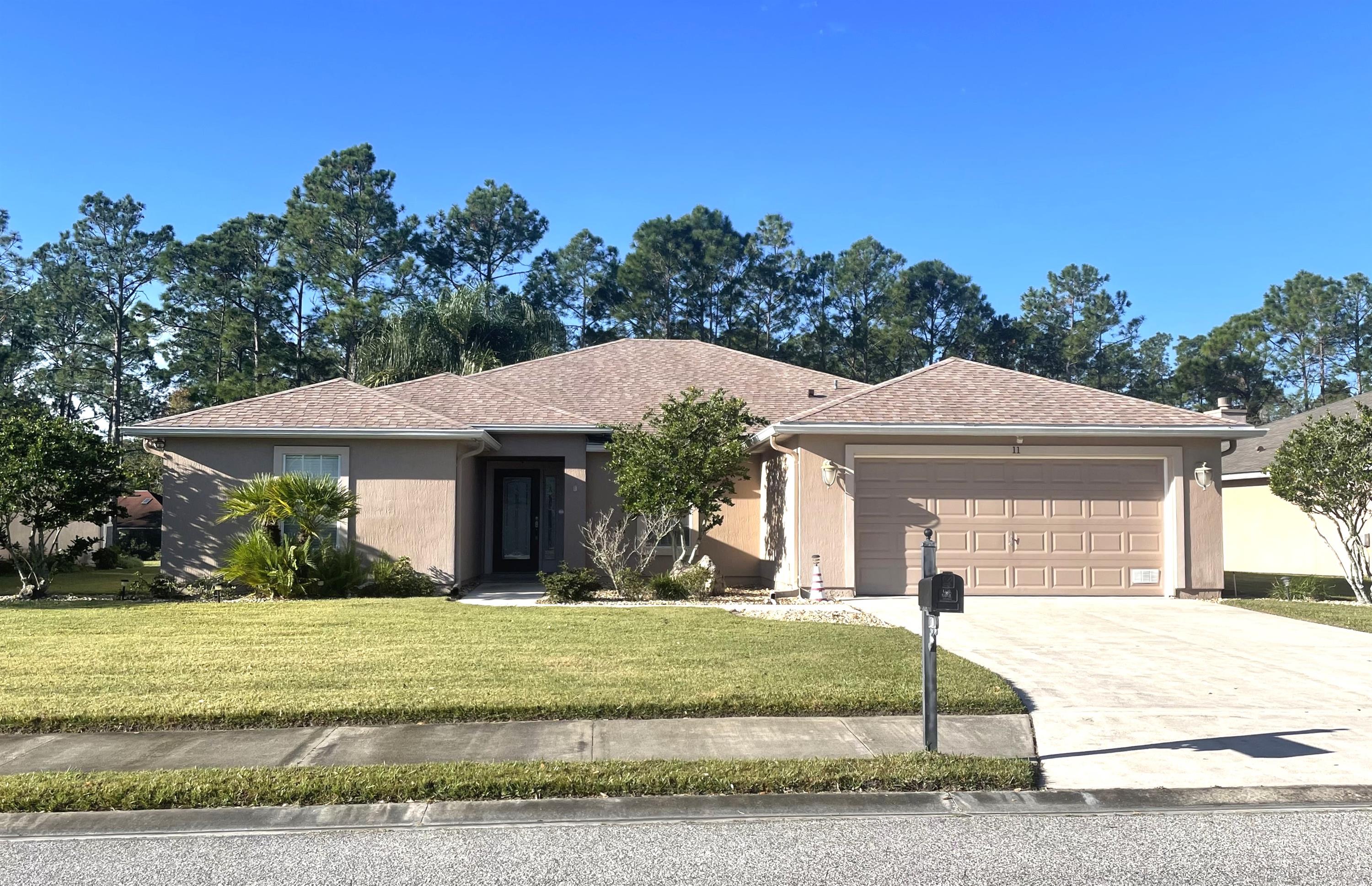 11 Riviera Estates Court